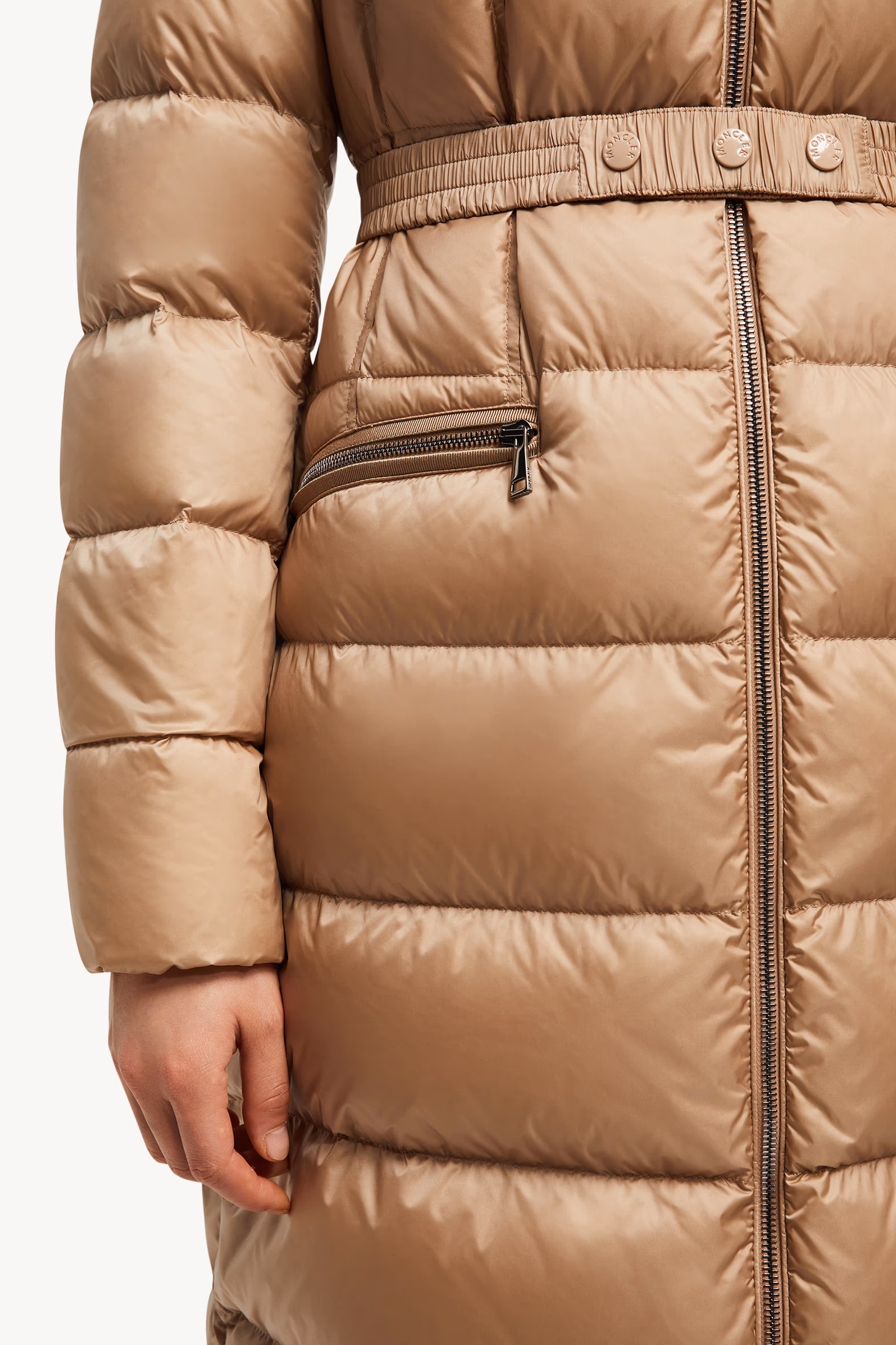 Plumífero largo con capucha de y ribete de lana de oveja joven Boedic Mujer Beige Camel Moncler 6